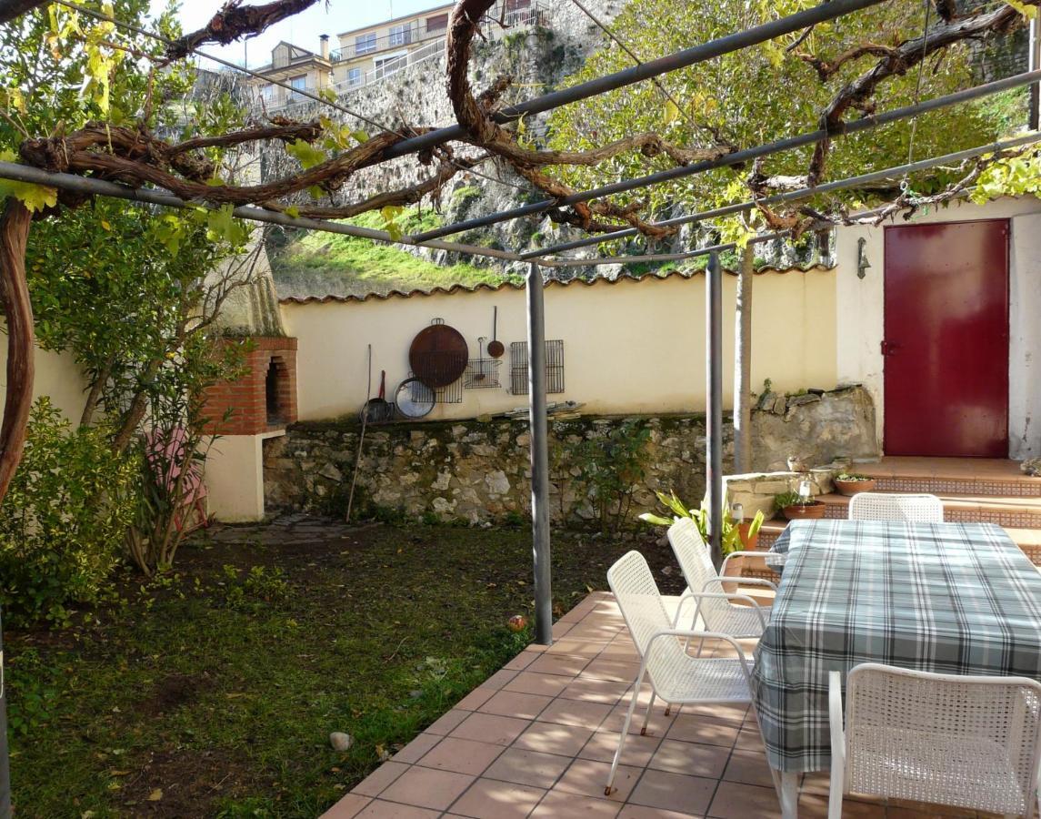 Casa Las Viñas Fuentiduena Exterior foto